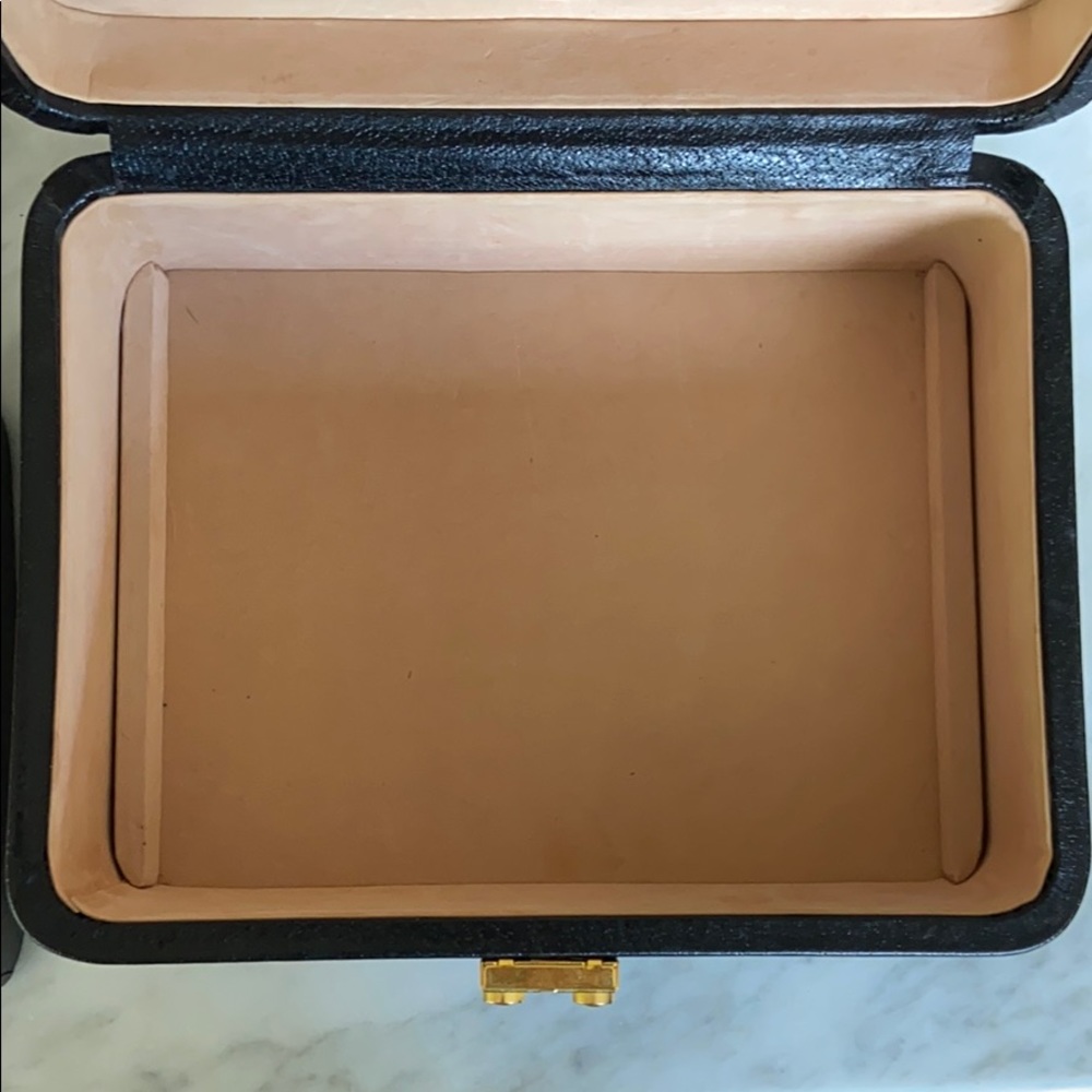 Smythson Black Leather Traveler Jewellery Case - Picture 8 of 13